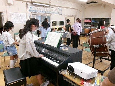 190_1684.jpg
