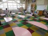 09業間休み（低学年図書室）.jpg