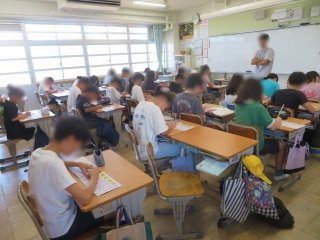 5-1まぶしいくらい姿勢がいい.jpg