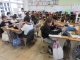 07グループになってお互いの学びに刺激を受ける.jpg