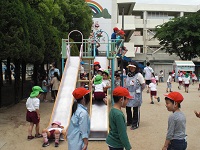 20160516  1年幼稚園交流（業間）②.JPG