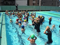 20160704 5-2幼プール交流①.JPG
