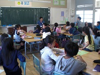 201612 4-4学級会（豊一カーニバル）.JPG