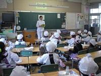 1-4調理員さんへの質問.JPG