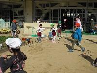 20170227 1-5 ５年幼稚園交流①.JPG