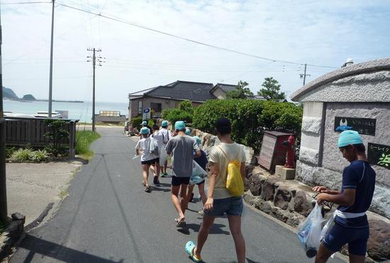 海岸へゴー