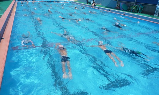 水泳訓練