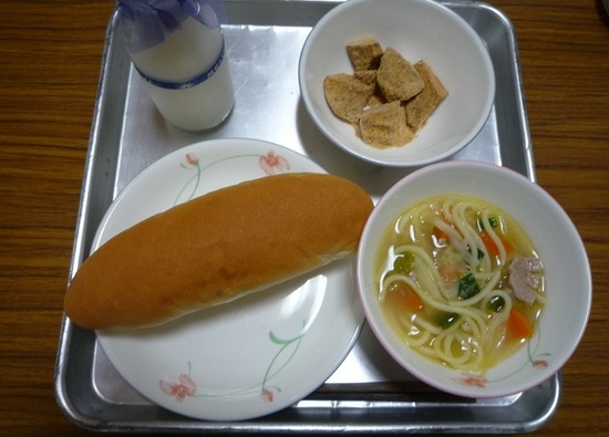 水曜日の給食