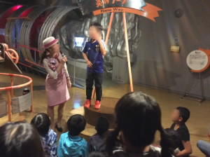 社会見学１．５.jpg