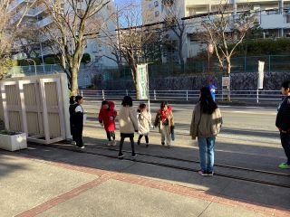２月９日児童会挨拶運動.jpg