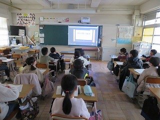 ２月７日全校集会.jpg