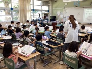 ９月１日１年生　音楽.jpg