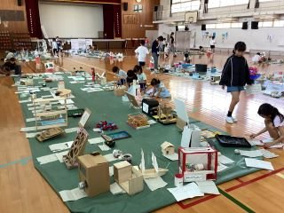 ９月２日　夏休み作品展.jpg