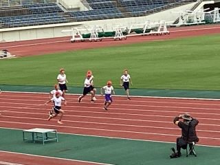 10月24日6年生　陸上大会.jpg