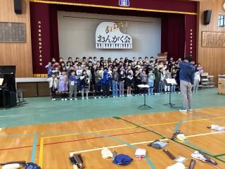 11月10日3年生 音楽.jpg