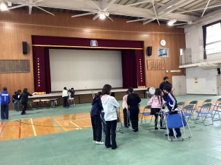 10月31日5年生 音楽会準備.jpg