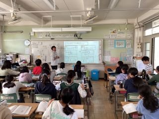 10月27日6年生 算数.jpg