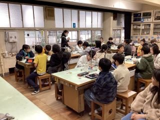 ２月２５日４年生　理科.jpg