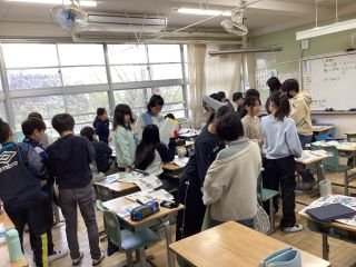 ２月２５日５年生　社会.jpg