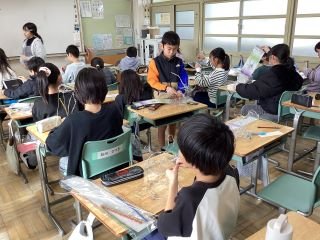 1月9日5年生図工.jpg