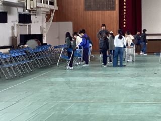 ３月２日５年生卒業式準備.jpg