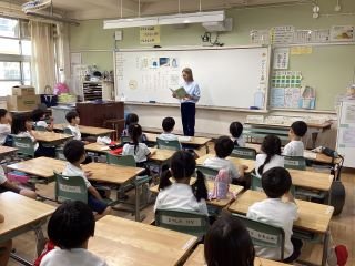 ６月５日１年生読み聞かせ.jpg