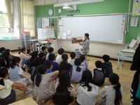 読み聞かせ開始9.JPG