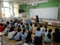 読み聞かせ開始8.JPG