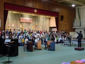 1年合唱.JPG