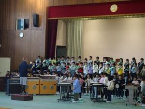 １年音楽会練習2.JPG