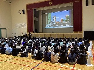 2025-12-09 13.44.44.jpg