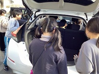 2025-12-09 14.18.48.jpg