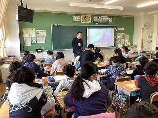 2025-12-15 09.36.48.jpg