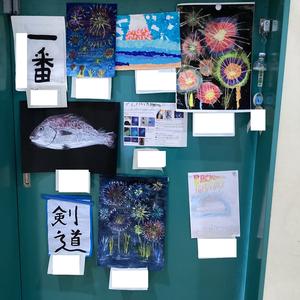 夏休み作品展　図画.jpg