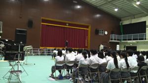 開幕前