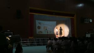 ２年生発表　寸劇一人