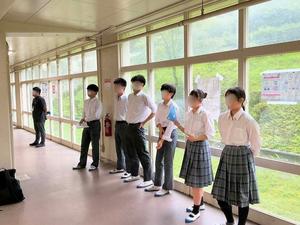 挨拶３年