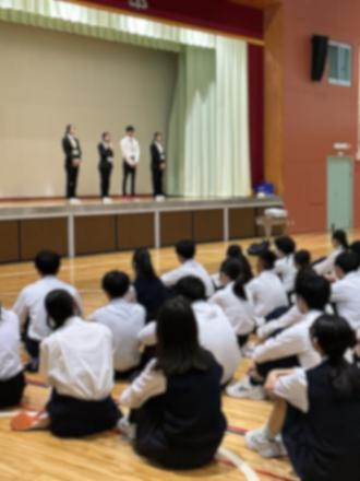 1bec09a9-28c8-4a9c-bad8-ce1a7d9d25a2.jpg