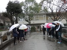 12.21_雨の高中.jpg