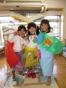 http://blog.suita.ed.jp/kin/02-dai3/youtien/11.21hensinjyosi.jpg