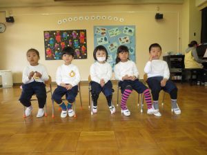 http://blog.suita.ed.jp/kin/02-dai3/youtien/2.18tannjouji5ninn.jpg