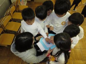 http://blog.suita.ed.jp/kin/02-dai3/youtien/3.2unkomiru.jpg