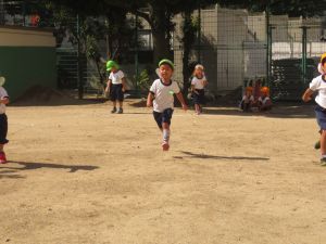 http://blog.suita.ed.jp/kin/02-dai3/youtien/9.12kakeooko4sai.jpg