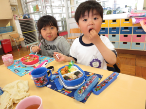http://blog.suita.ed.jp/kin/02-dai3/youtien/IMG_0331.bmp