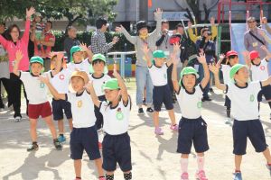 http://blog.suita.ed.jp/kin/02-dai3/youtien/taisou10.18.jpg